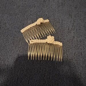 Elegant Pearl Hair Combs
